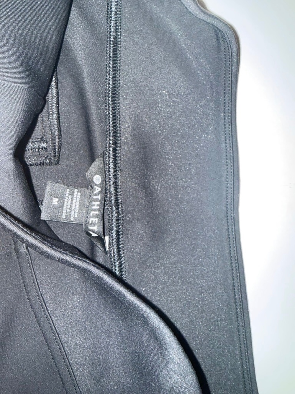 Athleta Rainier High Rise Legging in black, size M. - Picture 5 of 5